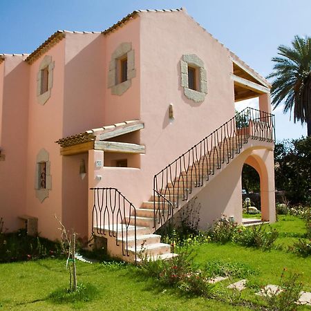 Residence Le Zagare San Teodoro  Eksteriør billede