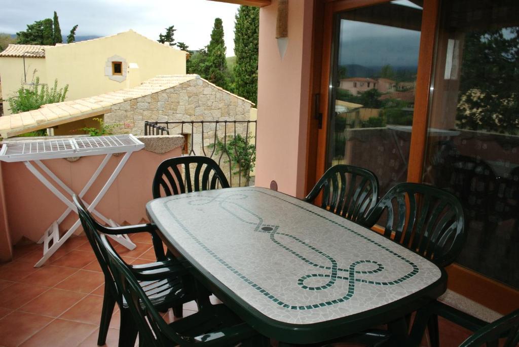 Residence Le Zagare San Teodoro  Eksteriør billede