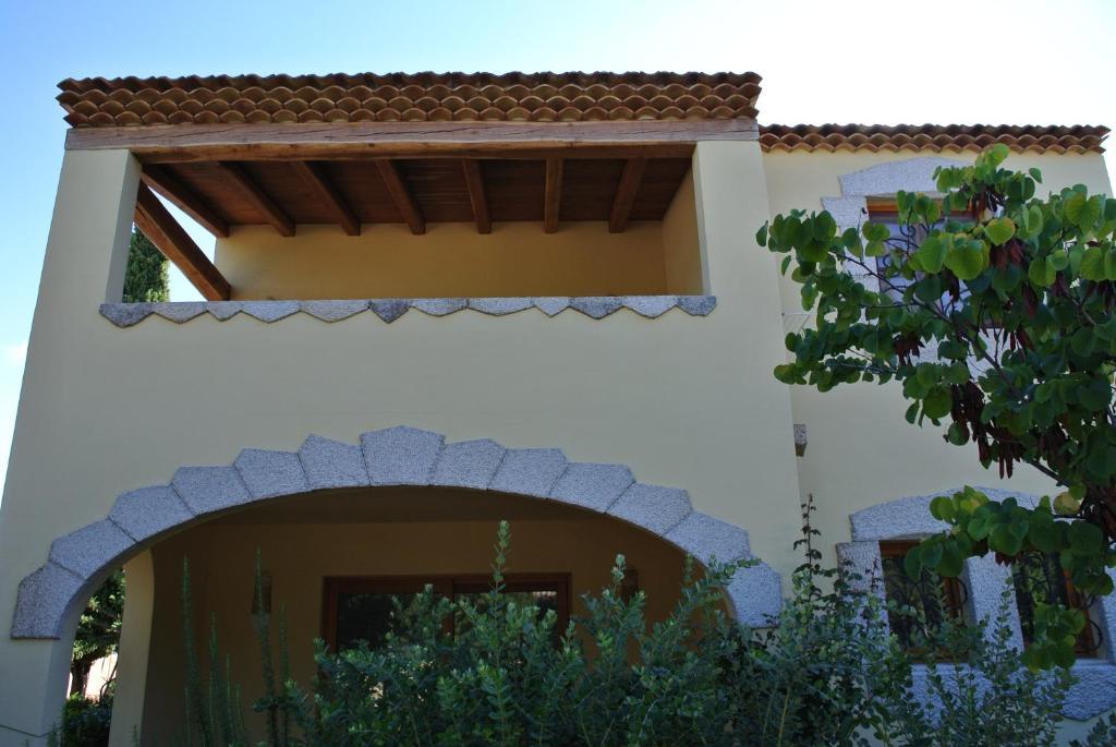Residence Le Zagare San Teodoro  Eksteriør billede