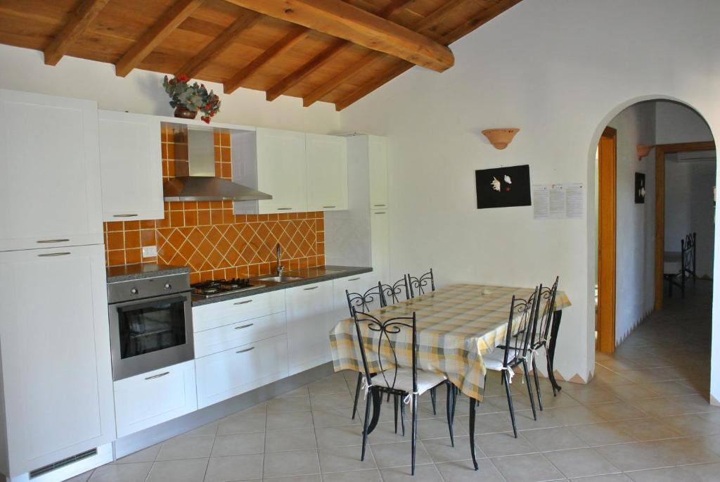 Residence Le Zagare San Teodoro  Eksteriør billede