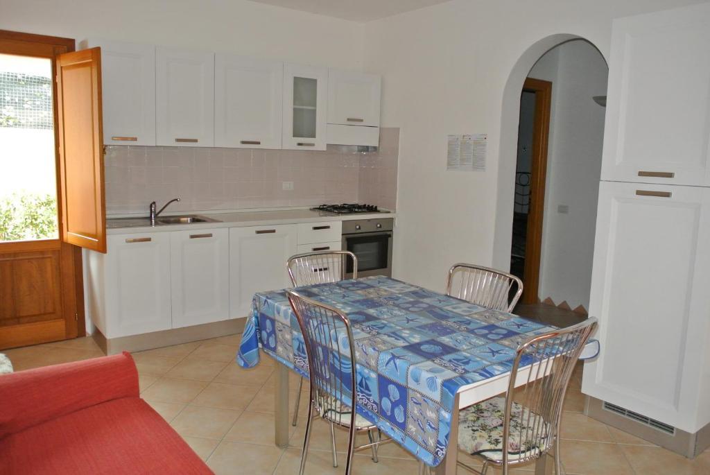 Residence Le Zagare San Teodoro  Værelse billede